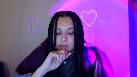 kiss_ameliaa online show from 03-06-25, 07:10