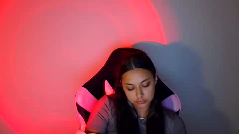 kiss_ameliaa online show from 10-08-25, 08:34