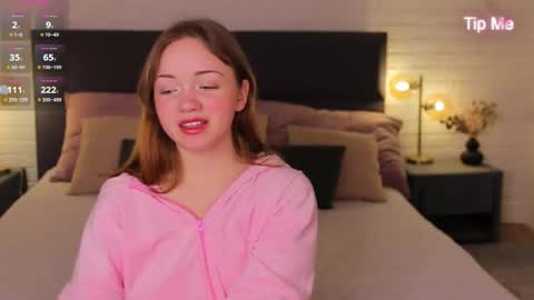 Snapshot of kiss_moon chatting on 02-05-26, 07:18 Kiss Moon online show from 02-05-26, 07:18