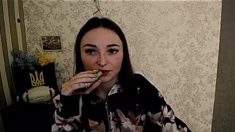 Valeria online show from 01-12-25, 09:19