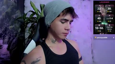 Snapshot of kiss_whitee chatting on 02-14-26, 08:33 kiss_whitee online show from 02-14-26, 08:33