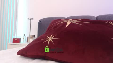 Snapshot of kissabella chatting on 02-20-26, 06:52 Alexandra online show from 02-20-26, 06:52