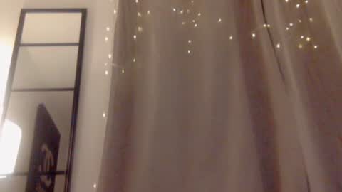 Kissah Kreampuff online show from 09-13-25, 03:28