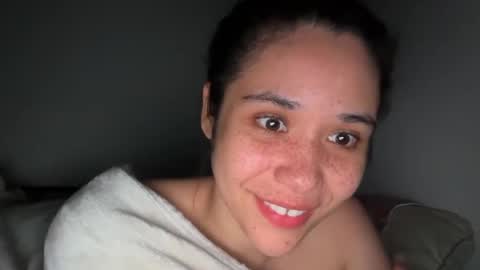 Snapshot of kissandcurrency chatting on 02-01-26, 07:51 Kiss Currency online show from 02-01-26, 07:51