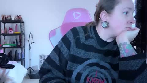 Snapshot of kissica chatting on 02-16-26, 12:01 kissica online show from 02-16-26, 12:01