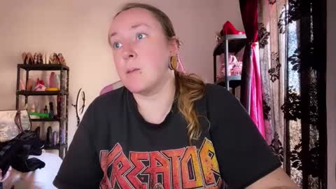 Snapshot of kissica chatting on 02-25-26, 02:27 kissica online show from 02-25-26, 02:27