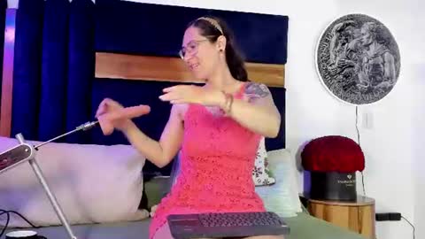 Kissing Company online show from 06-23-26, 02:42