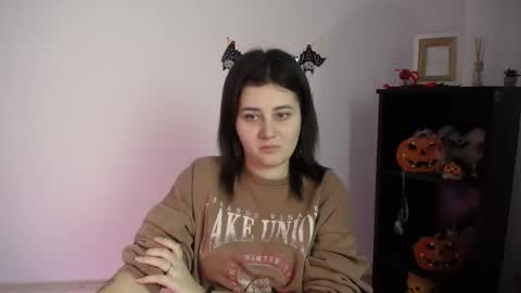 kissleoxx online show from 11-10-25, 12:26