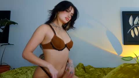 Rose online show from 03-02-25, 06:51