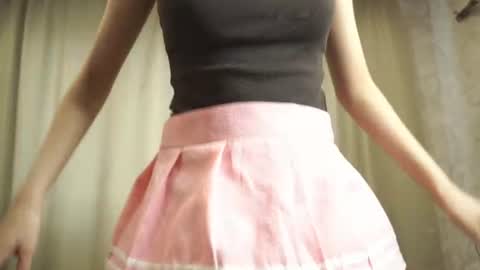 Snapshot of kissmesloww chatting on 07-08-26, 05:45 Snezhana online show from 07-08-26, 05:45