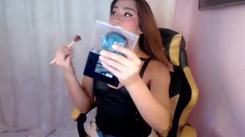 kissmycock_ online show from 12-17-24, 04:11