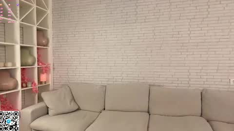 Snapshot of kissyourtessa chatting on 05-14-26, 02:29 Tessa online show from 05-14-26, 02:29