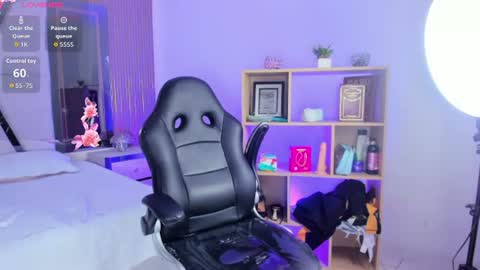kitanna_1 online show from 06-30-26, 09:16