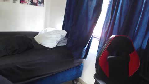kitcatdreams online show from 04-19-26, 04:28