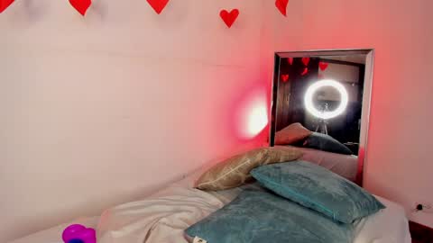 Kitty online show from 02-07-25, 08:44