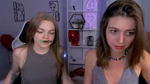 Snapshot of kitniss_dreamy chatting on 09-11-25, 12:27 kitniss online show from 09-11-25, 12:27