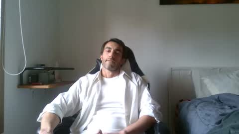 Steve Cocks online show from 05-13-26, 03:20
