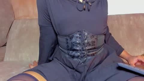 Kitsune-sama online show from 11-05-25, 01:33