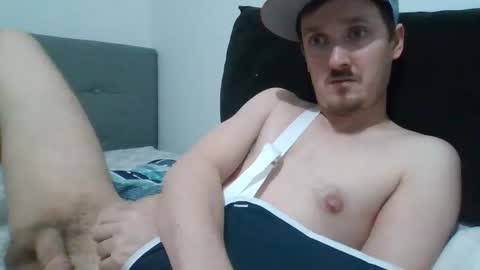 Snapshot of kittenfoxxx chatting on 11-21-25, 03:00 kittenfoxxx online show from 11-21-25, 03:00