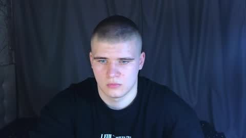 Snapshot of kittenmur chatting on 12-30-24, 05:23 Vlad online show from 12-30-24, 05:23