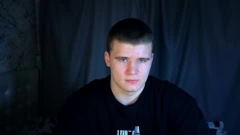 Snapshot of kittenmur chatting on 01-16-25, 03:13 Vlad online show from 01-16-25, 03:13