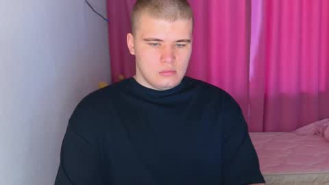 Vlad online show from 05-25-26, 03:12