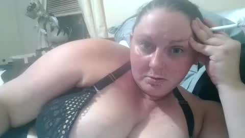 Snapshot of kittensdeath chatting on 07-28-26, 02:07 kittensdeath online show from 07-28-26, 02:07