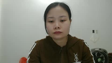 kitti_baby2x online show from 03-18-26, 02:15