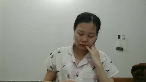 kitti_baby2x online show from 04-10-26, 02:50
