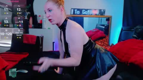 Kittie Purry online show from 11-16-25, 03:56