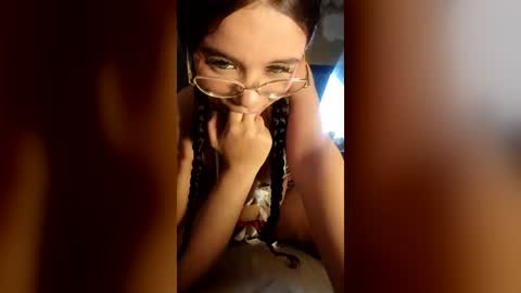 Snapshot of kitty_58 chatting on 06-26-26, 08:46 kitty_58 online show from 06-26-26, 08:46