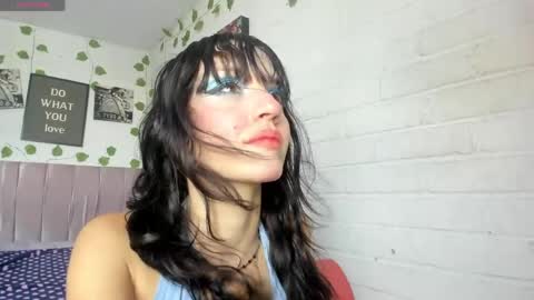 Snapshot of kitty__black__ chatting on 05-14-26, 08:26 KITTY online show from 05-14-26, 08:26