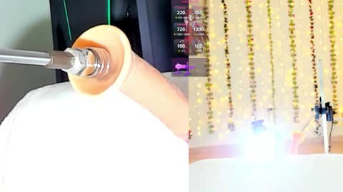 Kitty online show from 12-21-25, 10:11