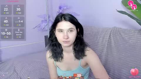Snapshot of kitty_blondy chatting on 04-30-26, 02:40 kitty blondy online show from 04-30-26, 02:40