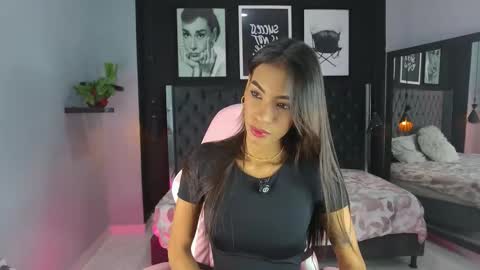 Kitty online show from 10-26-25, 11:27