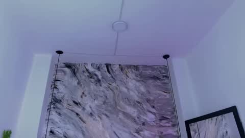 Snapshot of kitty_collins_ chatting on 04-29-26, 05:30 Kitty online show from 04-29-26, 05:30