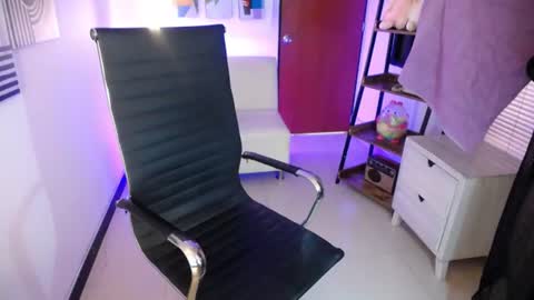  Kitty  online show from 07-29-26, 07:01