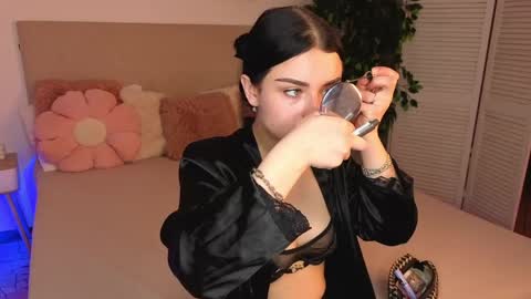 Snapshot of kitty_cut1ee_ chatting on 05-06-26, 07:02 kitty_cut1ee_ online show from 05-06-26, 07:02
