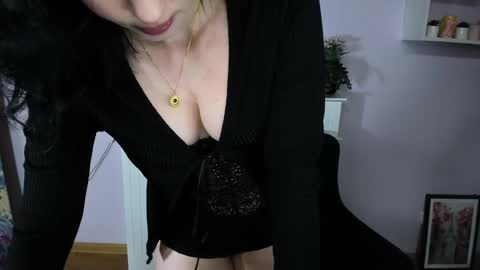 Denise online show from 11-11-25, 10:21