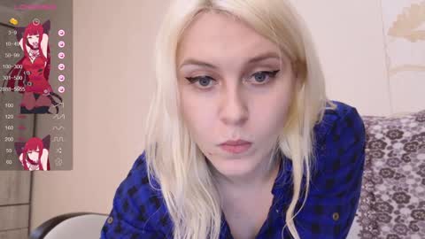 Evelyn online show from 01-30-25, 01:42