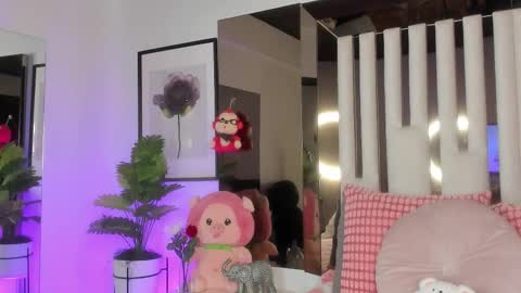 Snapshot of kitty_eliffe chatting on 10-02-25, 09:33 kitty online show from 10-02-25, 09:33