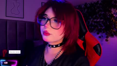 Camila online show from 10-24-25, 01:57