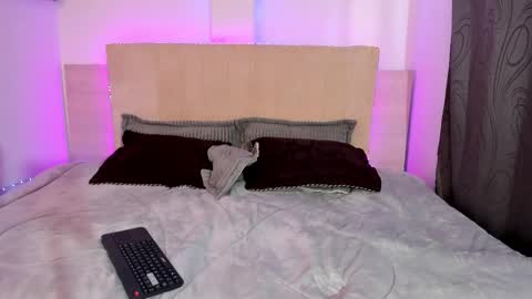 Kate online show from 10-30-25, 10:10