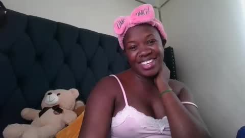 kitty_kerry online show from 10-19-25, 10:27