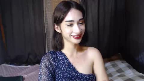 Snapshot of kitty_kim07 chatting on 10-14-25, 05:41 kitty_kim07 online show from 10-14-25, 05:41