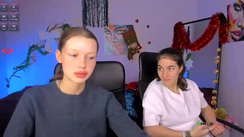 Snapshot of kitty_layy chatting on 01-05-26, 08:12 kitty online show from 01-05-26, 08:12