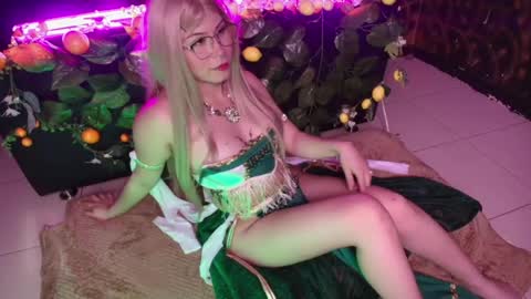 Kitty online show from 04-22-26, 02:25