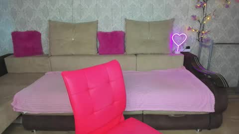 Snapshot of kitty_mila18 chatting on 11-02-25, 07:22 kitty mila online show from 11-02-25, 07:22