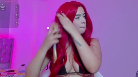 Snapshot of kitty_violet11 chatting on 02-06-26, 09:51 kitty_violet11 online show from 02-06-26, 09:51