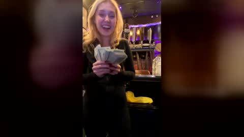 KittyAndBat online show from 02-22-26, 09:08